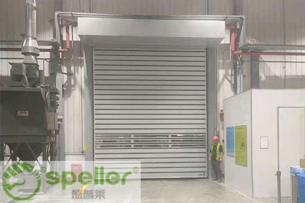 外資企業倉庫安裝硬質快速卷簾門