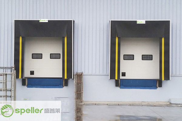 物流工業提升門.jpg 物流工業提升門.jpg